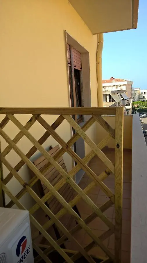 Al 32 Y 3 Bed & Breakfast Alghero