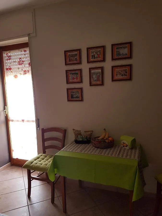 Al 32 Y 3 Bed & Breakfast Alghero