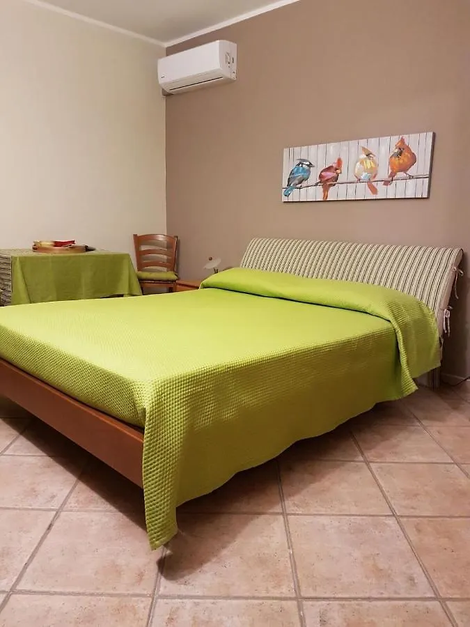 Al 32 Y 3 Bed & Breakfast Alghero 2*,  Italy