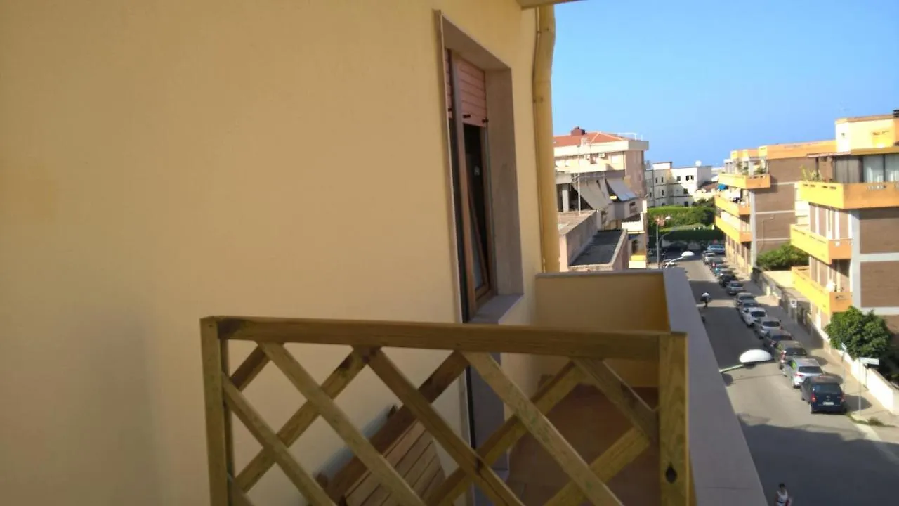 Al 32 Y 3 Bed & Breakfast Alghero